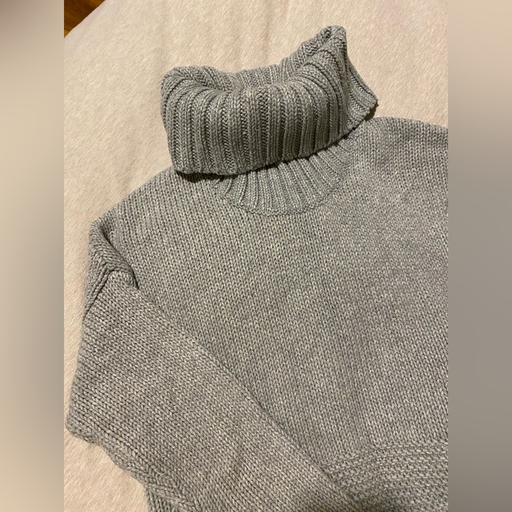 Gap Women Gray Turtle Neck Sweater